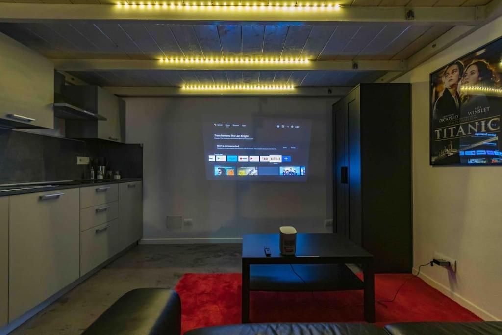 Hollywood Housein The Heart Of Turin Apartment ภายนอก รูปภาพ